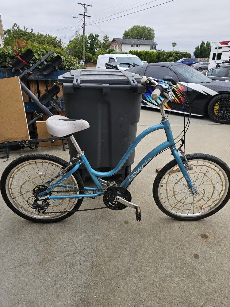 24" Townie 21d