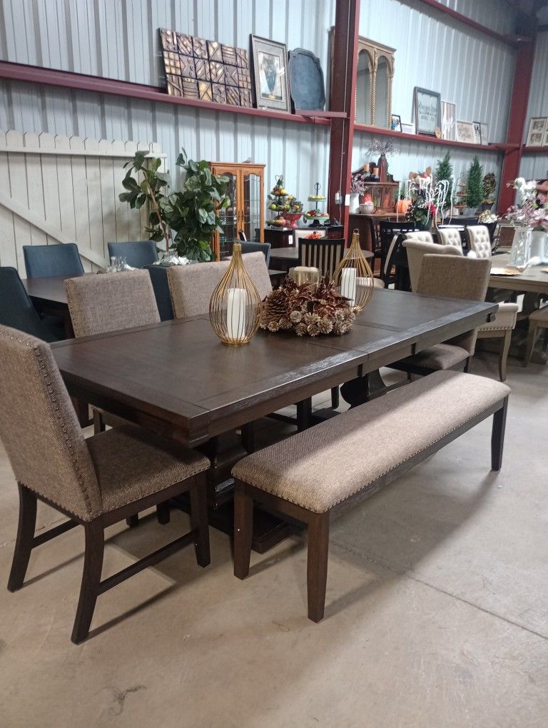 Dining Room Table Set