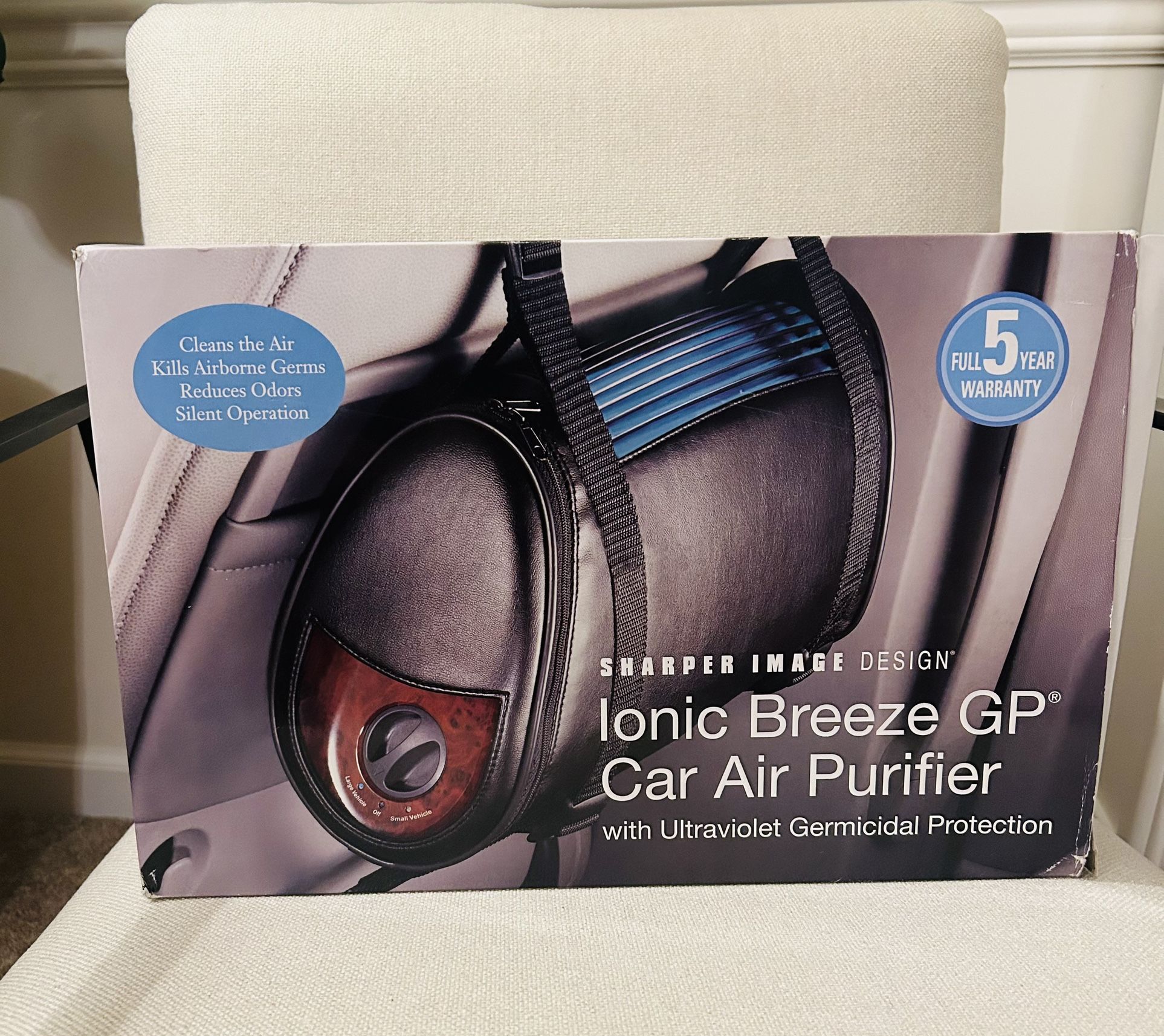 SHARPER IMAGE DESIGN New lonic Breeze GP° Car Air Purifier black