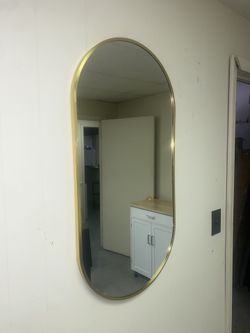 Oval Mirror