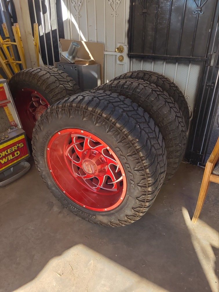 Insane Rims Insane Wheels Sise 22 Inches for Sale in Phoenix, AZ - OfferUp