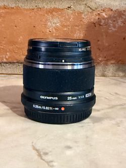 Olympus M.Zuiko 25mm f/1.8 Lens – Micro Four Thirds Prime – Excellent
