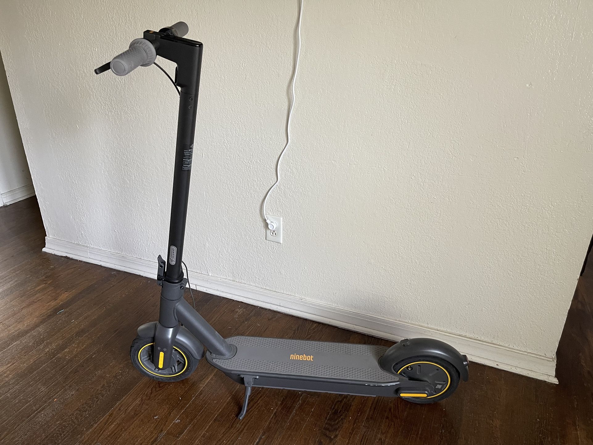 Segway Ninebot Max Electric Scooter