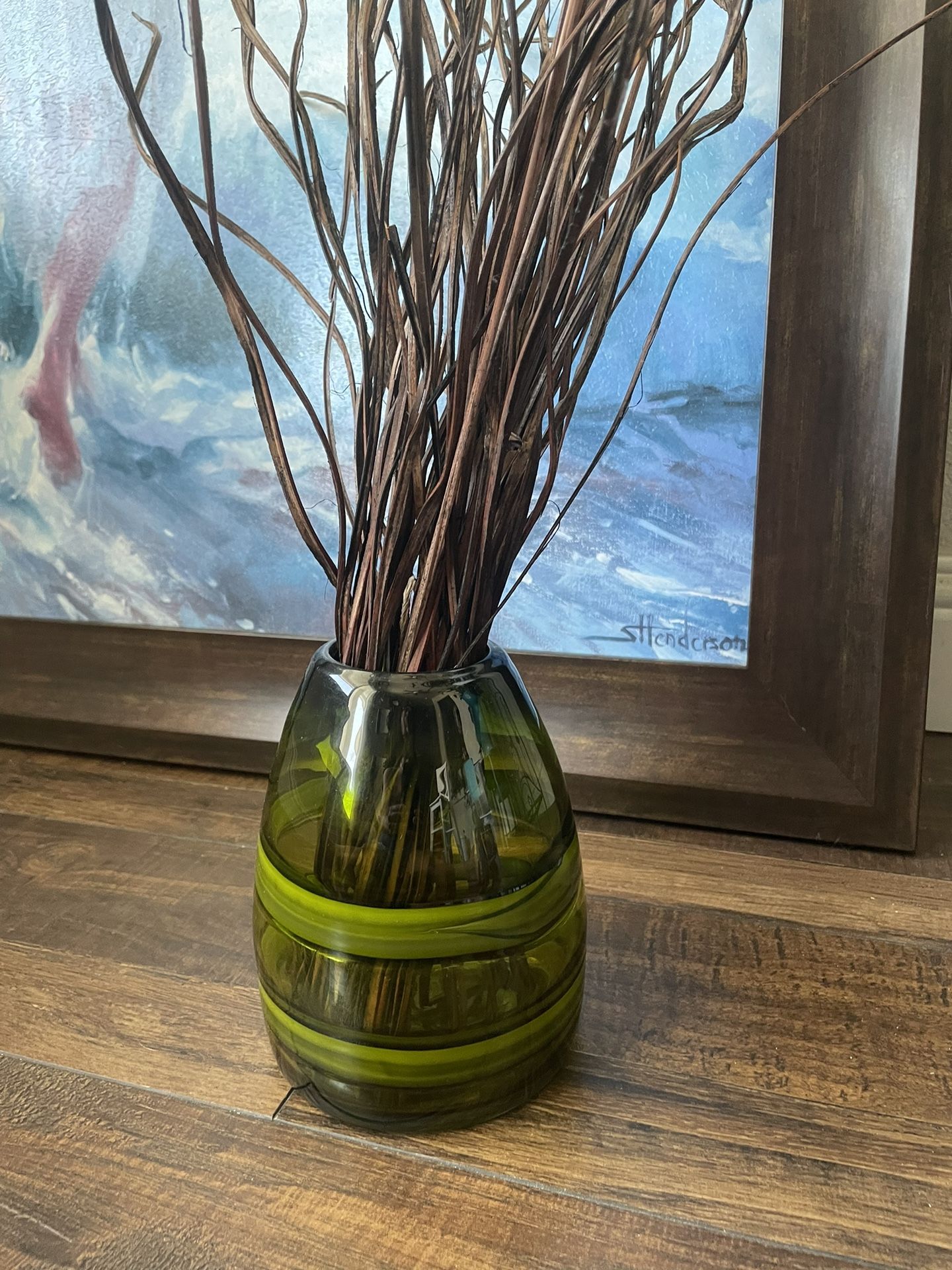 Art Glass Vase 7.5”
