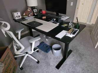 Height Adjustable Desk