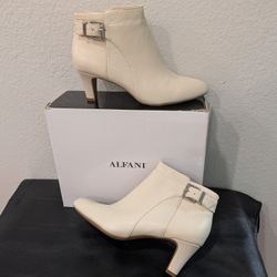 Alfani Ivory Leather Women's Ankle Boots
