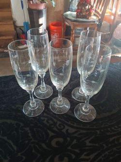 Set of 5 Etched Crystal Champagne Flutes
