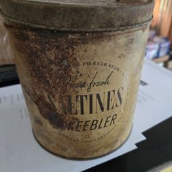 Antique 1940s Keeblers Crackers Tin Can