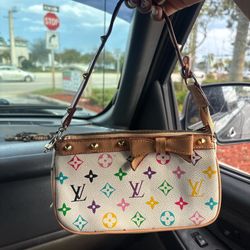 cute vintage black and white bags