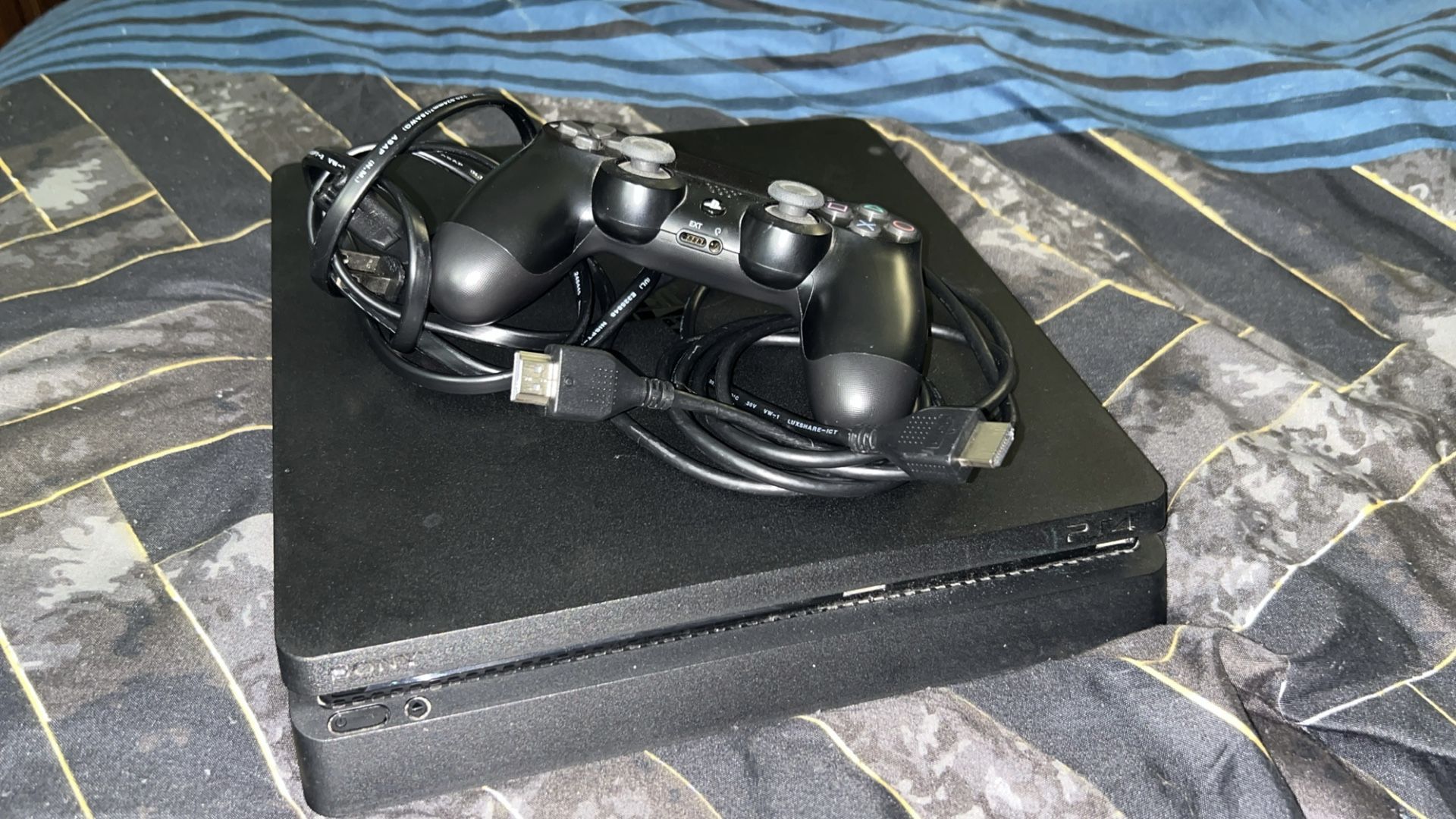 PS4 With Controller