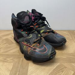 Nike LeBron 13 Akronite Men's Size 9.5 Black/Multi Color 807219-008 PREOWNED