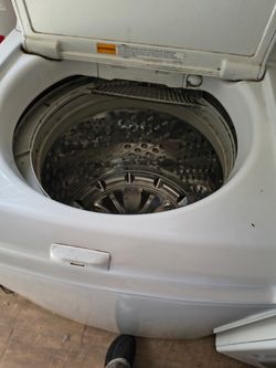 Kenmore Elite Washer & Dryer Set – Large Capacity – Works Great
