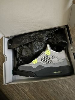 Air Jordan Retro 4 Neon Gs