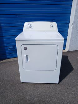 Electric Dryer Large Capacity On Good Working Condition ( Se Habla Español