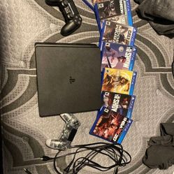 Playstation 4 Slim 1TB