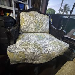 Paintings And Furniture 