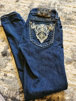 Like New Miss Me Jeans