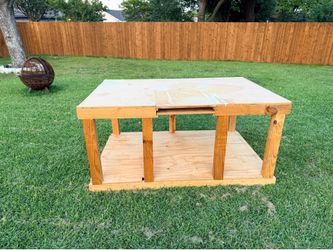 Work Bench w/  Table Saw Mount