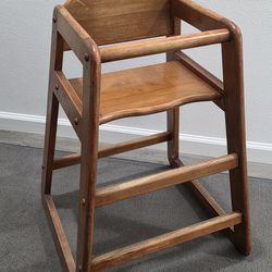 Solid Wood Restaurant Style Highchair