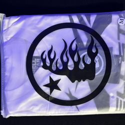 Hellstar Tee