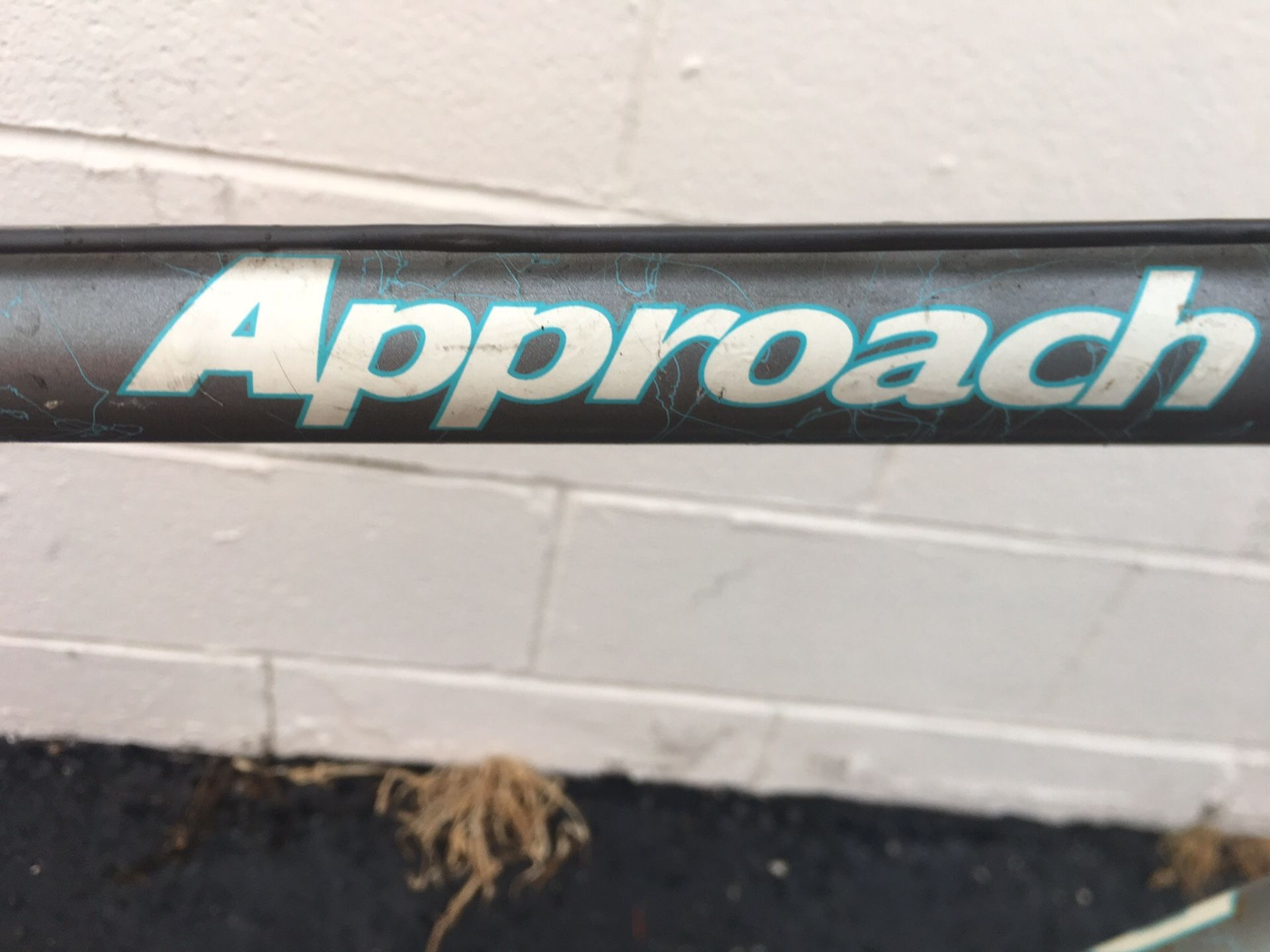 diamondback approach hybrid bike