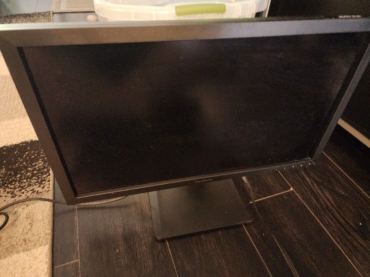 $20.00 For Each Used computer Monitor