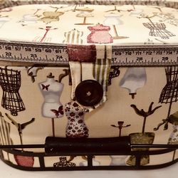 Dritz Large Oval Sewing Basket
