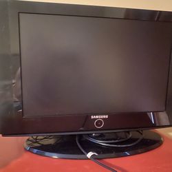 Samsung TV  With hDmi Connection 