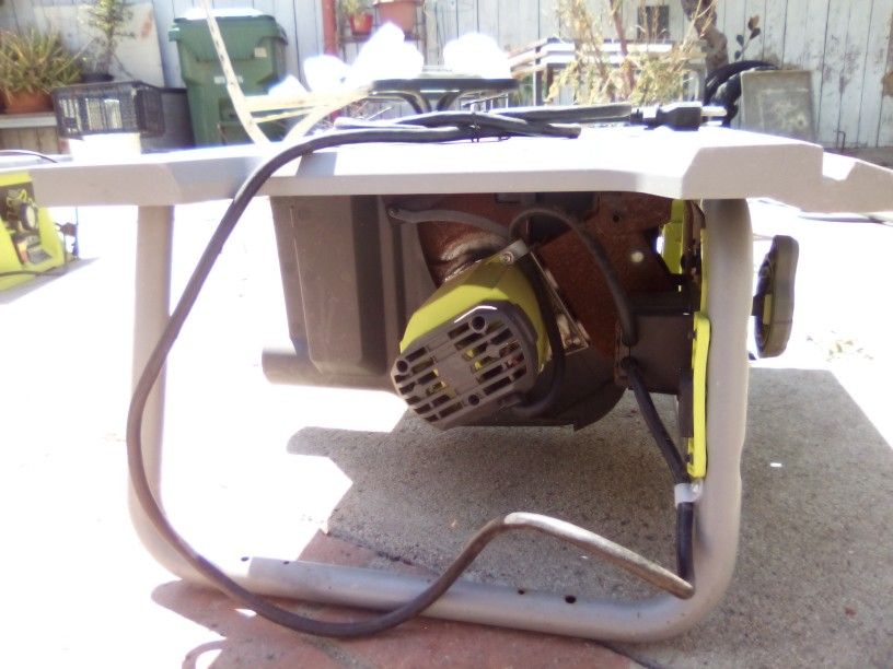 Ryobi Table Saw