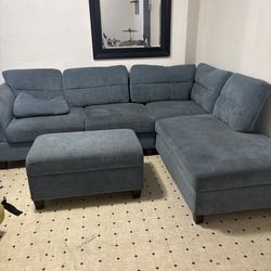 Free couch! Come pick up - N. Alamitos Beach area