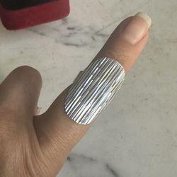 Beautiful Vintage 925 Sterling Silver Elongated Diamond Cut Ring , Size 7, Marked DDD925 Mexico 🇲🇽, Lots Of Shine 