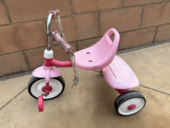 Radio Flyer 415PS Kids Readily Assembled Steel Framed Adjustable Beginner Fold 2 Go Trike Pink