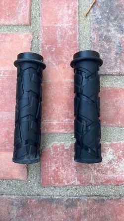 Macfox grips