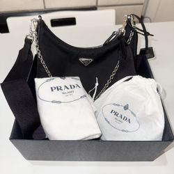 Prada Re-Edition 2005 Re-Nylon bag Like New