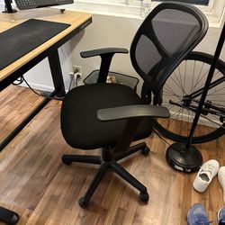 office chair with rolling mat