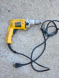 Dewalt 1/2" drill