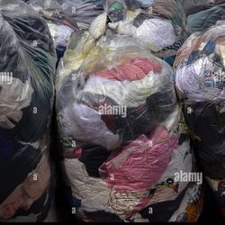 Bulk used clothes