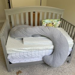 Delta Children Archer 4-in-1 Convertible Crib
