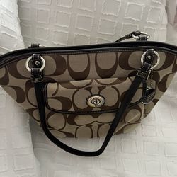 Coach Shoulder Bag