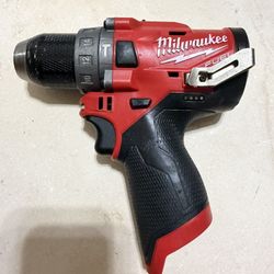 Milwaukee M12 Hammer Drill/Driver