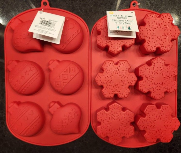 16 New Silicone Treat Molds