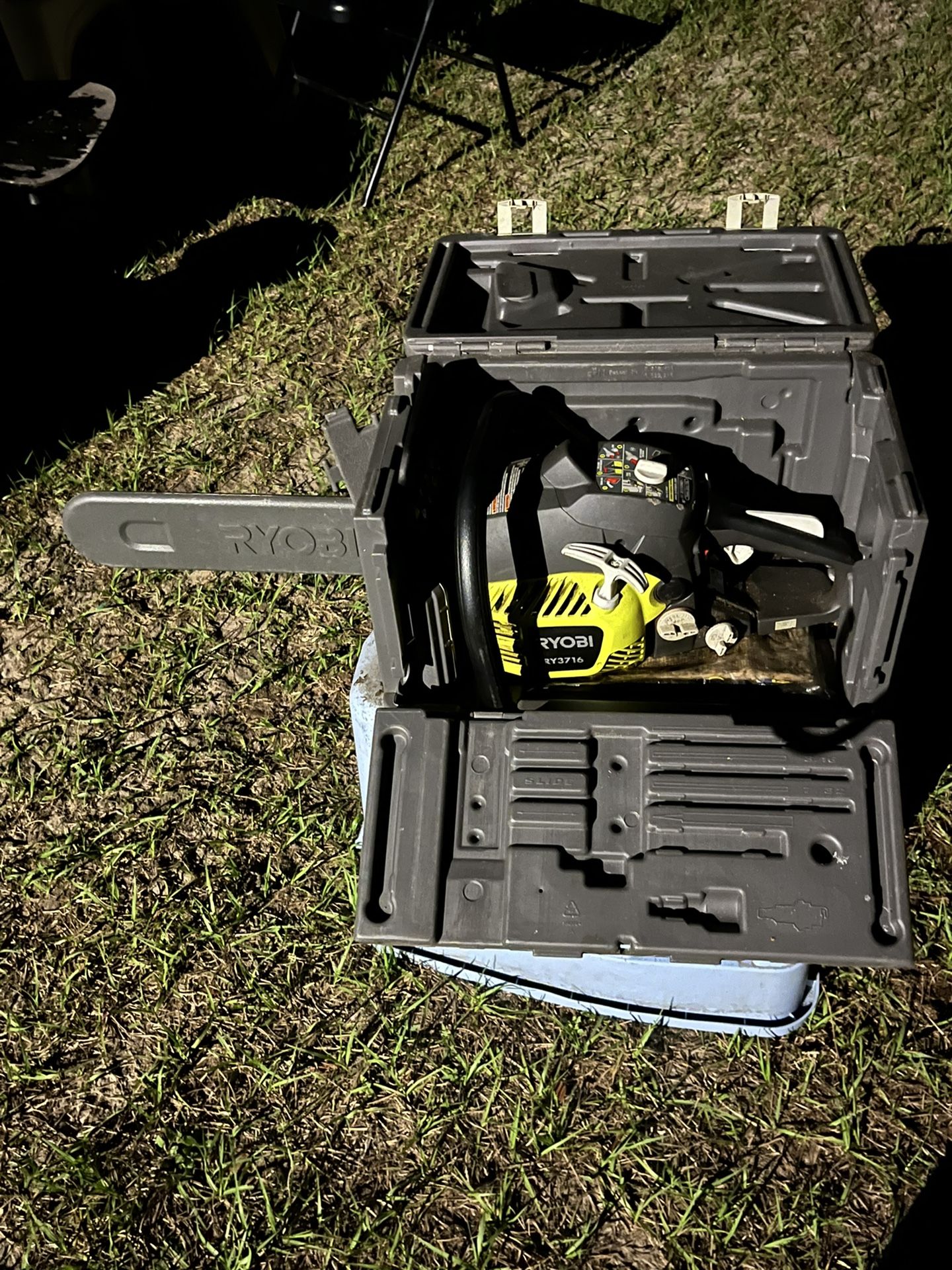 Ryobi Chainsaw W/case 16” Gas/mix