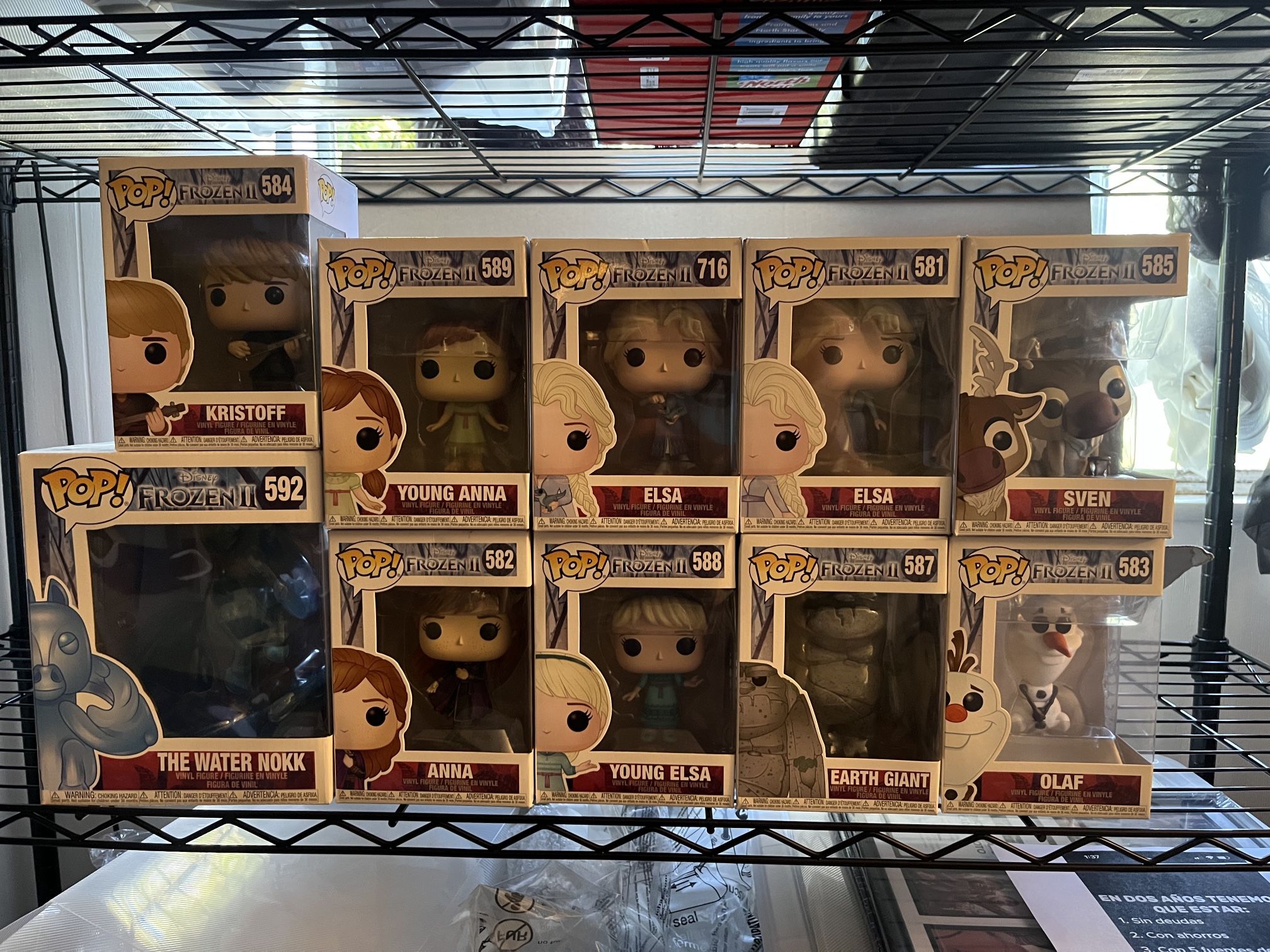 Pop frozen Disney dolls