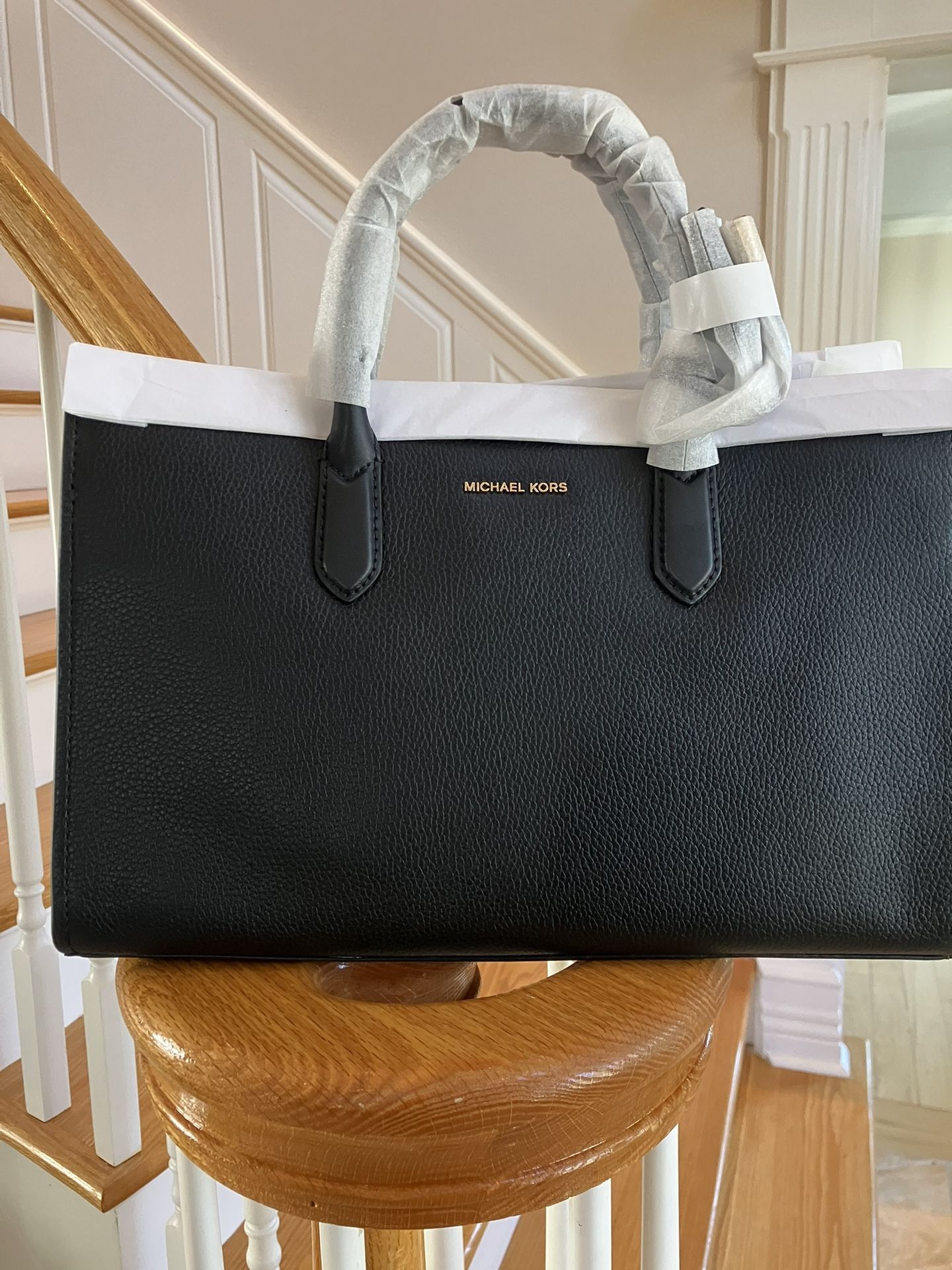 Michael Kors Scarlett Satchel Leather Bag