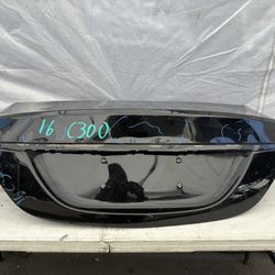 2016 Mercedes C300 Trunk