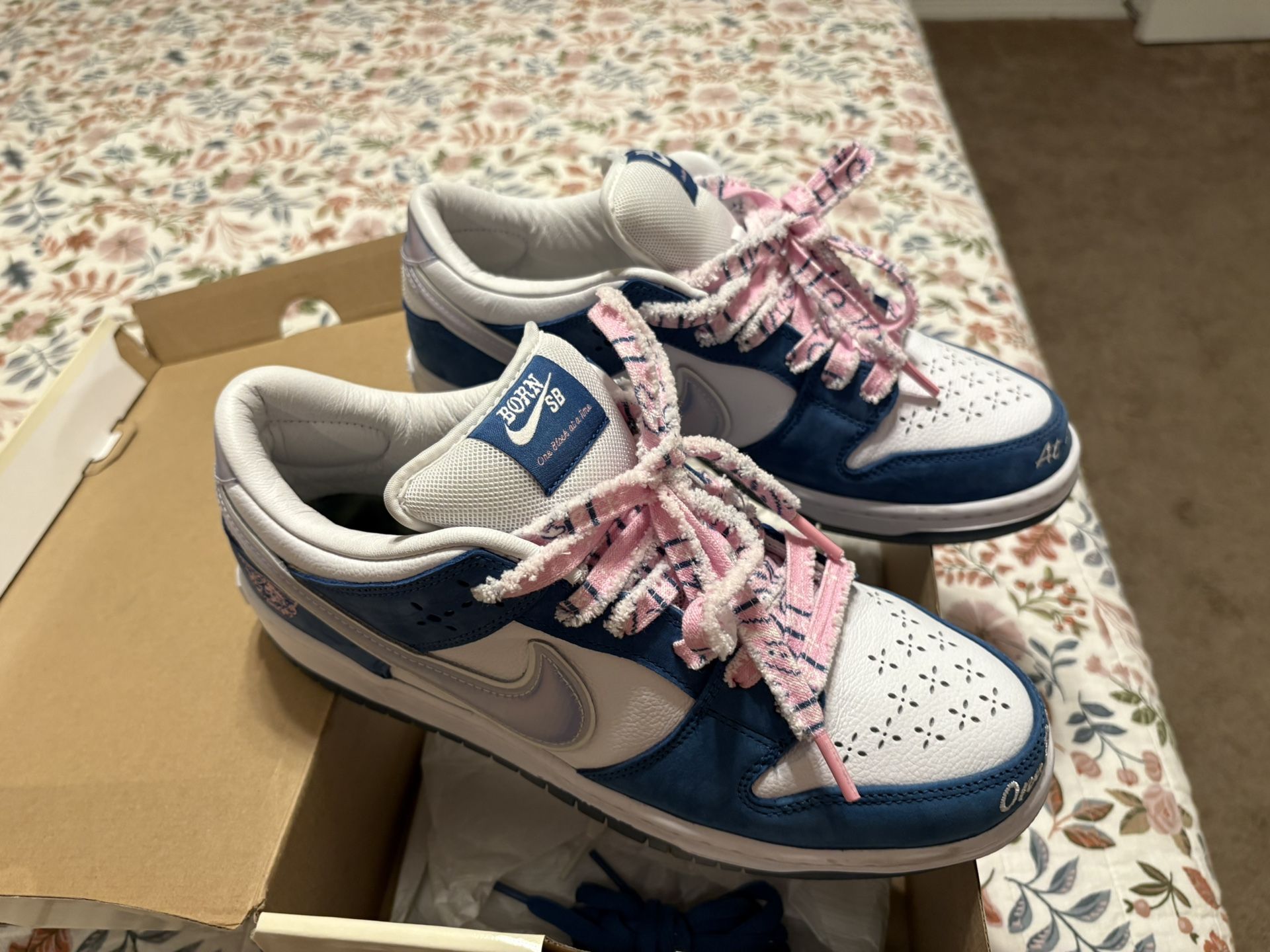 Nike Sb dunk low born and raised