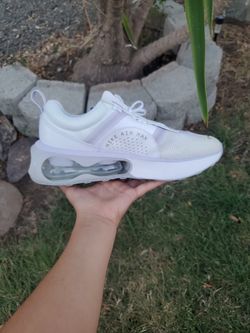Nike Air Max 2021 Gs 75$ Size 7y Brand New With Box