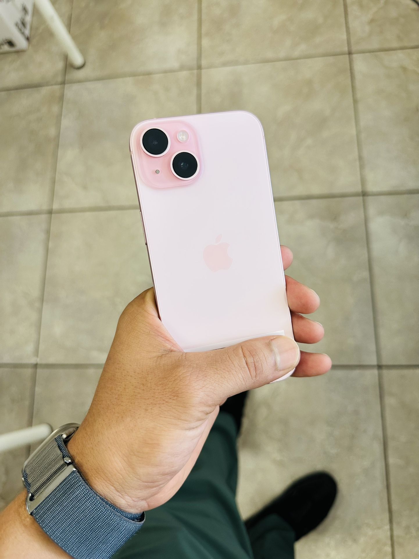 iPhone 15 T-Mobile / Metro
