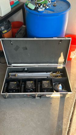 LOWELL DP Lighting Equipment w/ Case