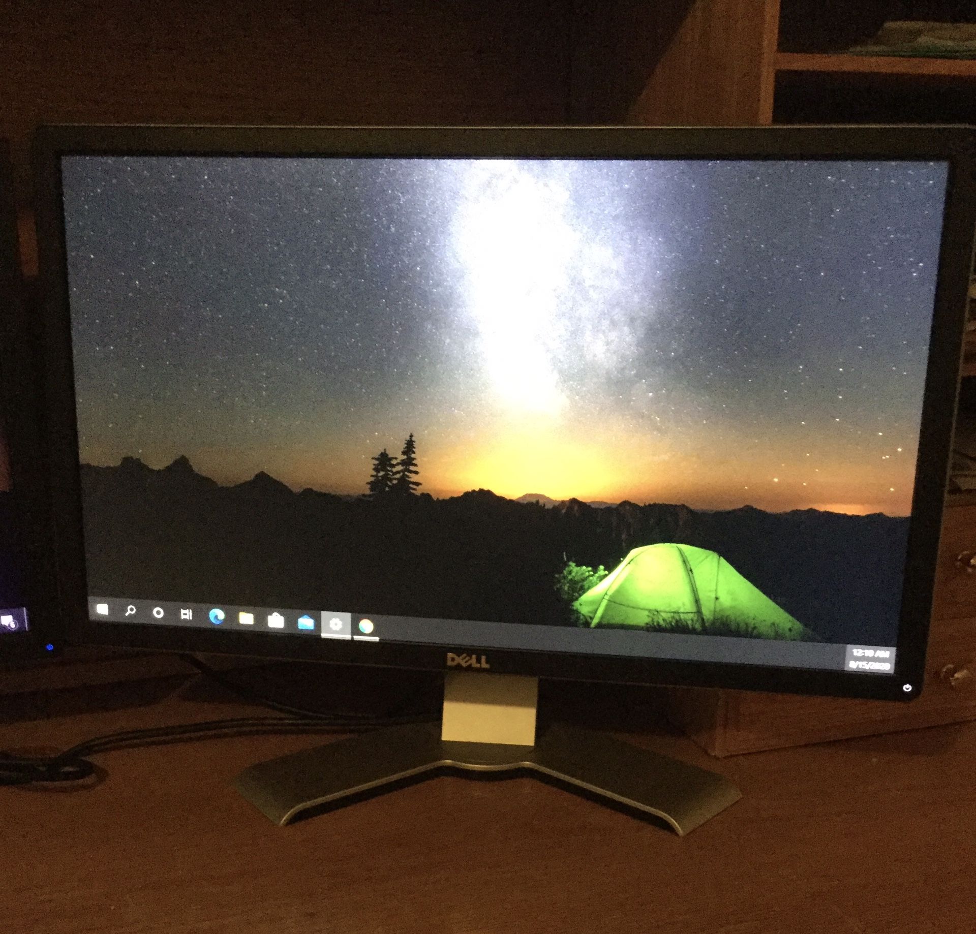 23” DELL MONITOR